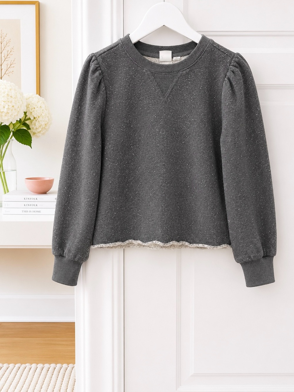 Gap kids Gray Pullover Sweater with puckered shoulder and glitter detail- Sz 6-7